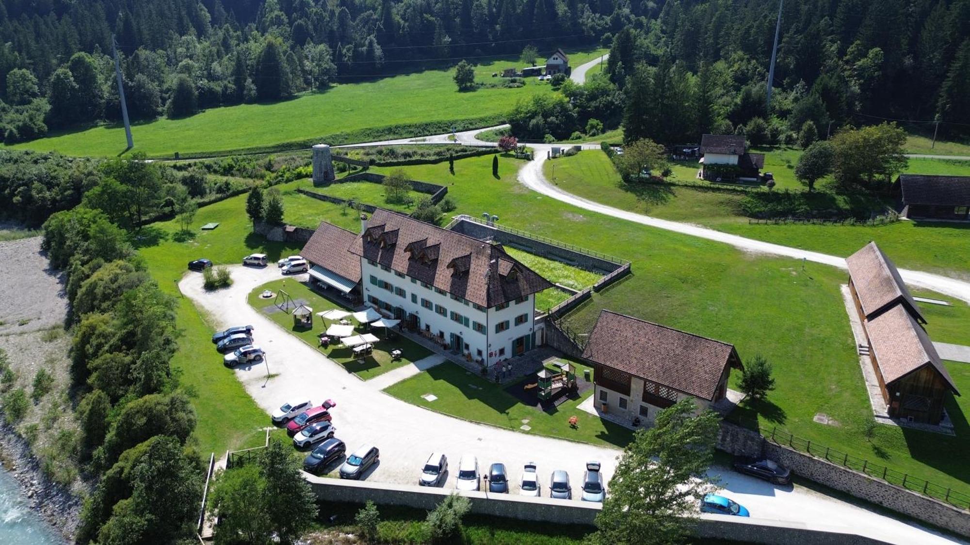 Hotel Aplis Оваро Екстериор снимка