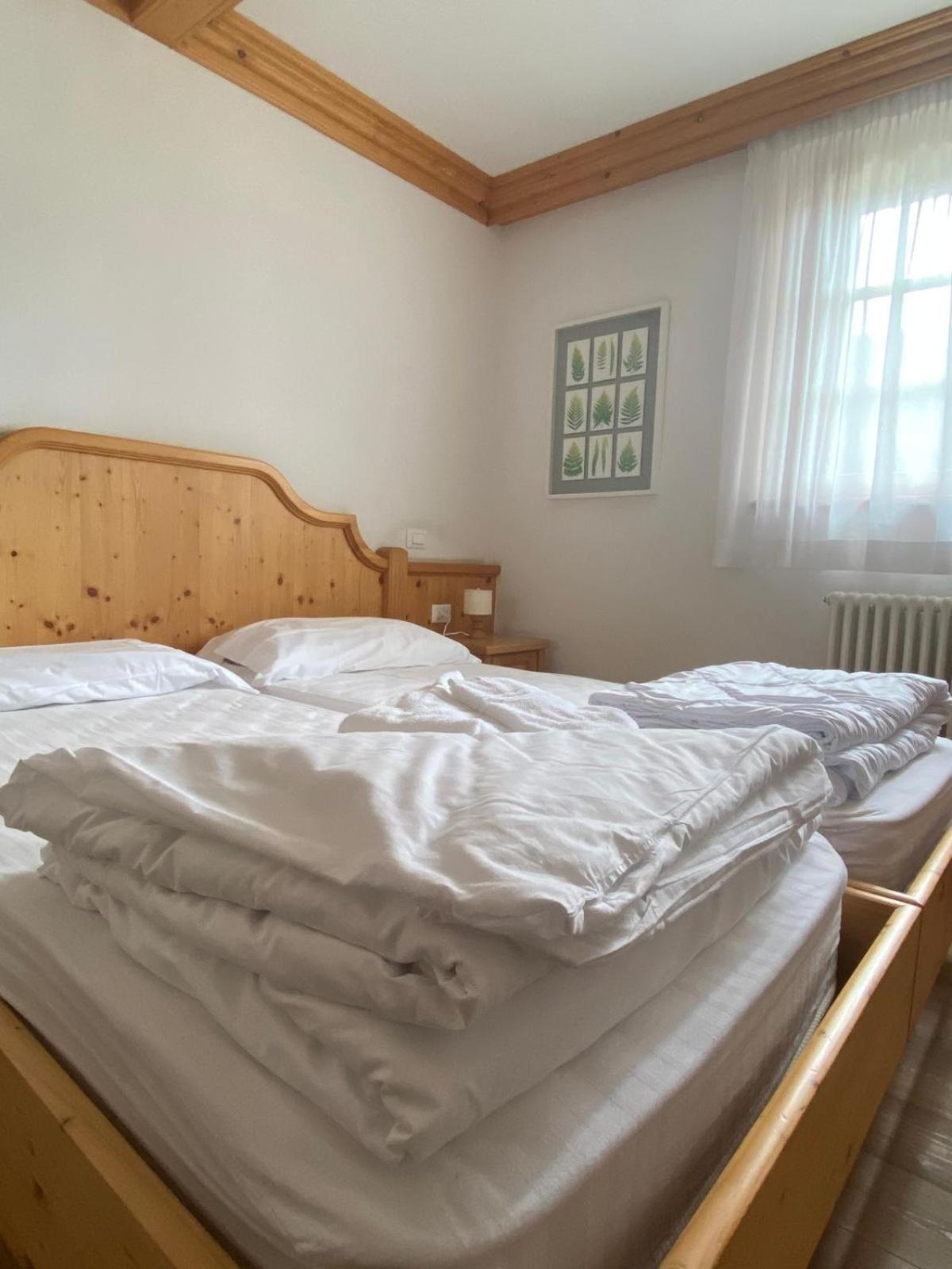Hotel Aplis Оваро Екстериор снимка